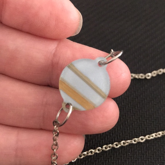 Color by Amber - Necklace - Picture 2 of 3